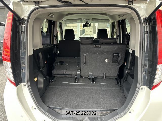 Toyota ROOMY 2017-09 8360802-17