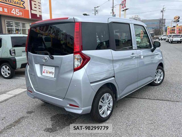 Toyota ROOMY 2025-05 8360899-12