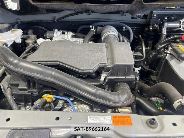 Toyota ROOMY 2025-02 8360914-17