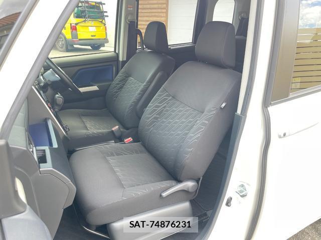 Toyota ROOMY 2016-12 8360949-10