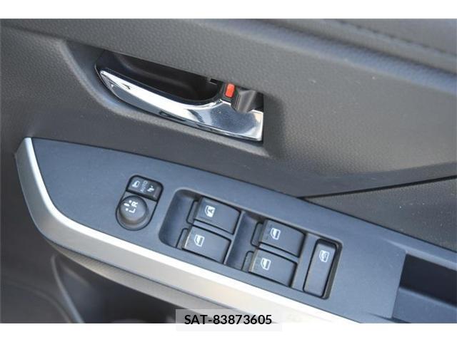 Toyota ROOMY 2020-07 8361039-18