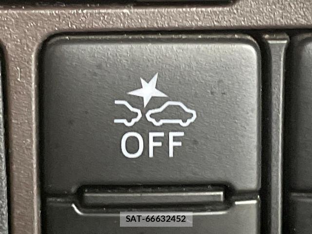 Toyota ROOMY 2019-09 8361072-2