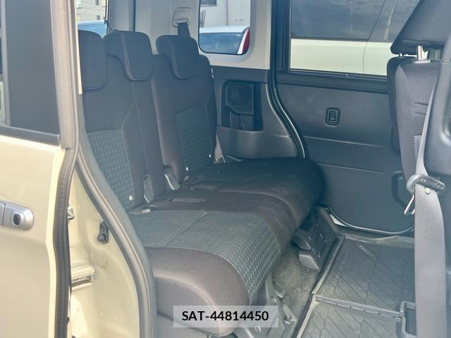 Toyota ROOMY 2024-10 8361076-11