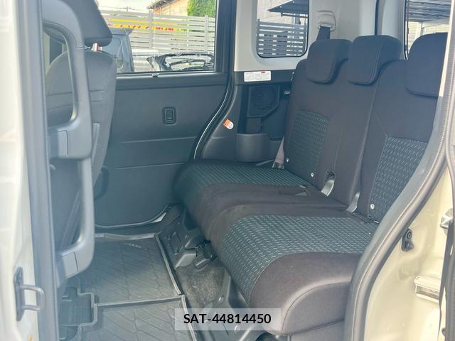 Toyota ROOMY 2024-10 8361076-13