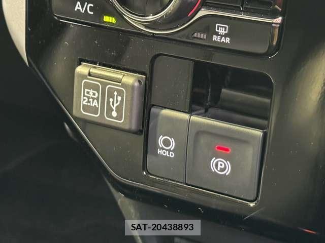 Toyota ROOMY 2023-09 8361428-14