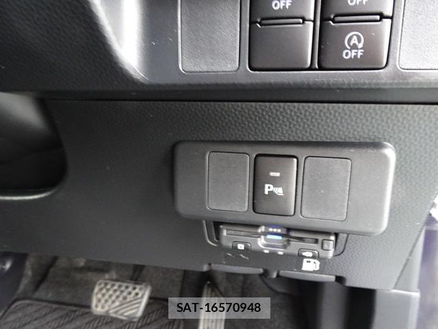 Toyota ROOMY 2020-11 8362499-7