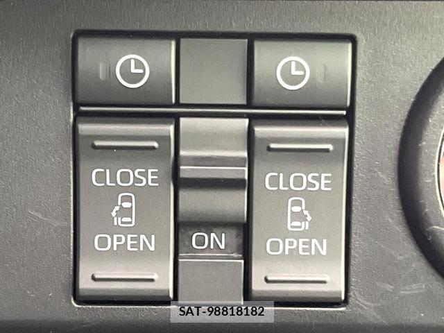 Toyota ROOMY 2021-10 8362547-6