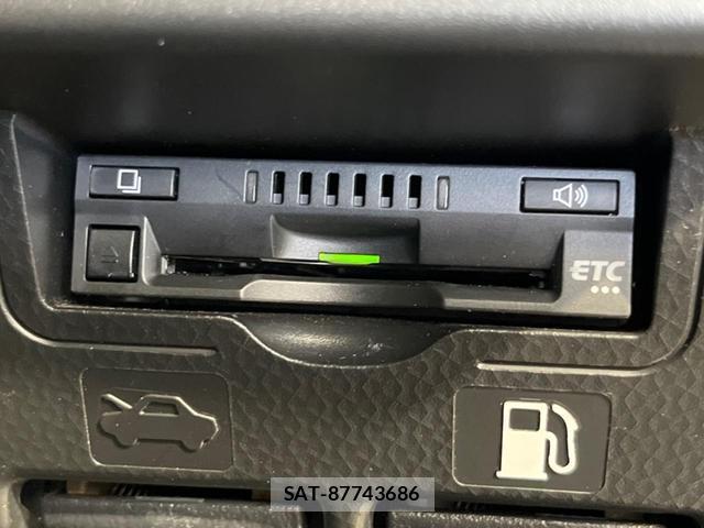 Toyota ROOMY 2021-06 8362747-6