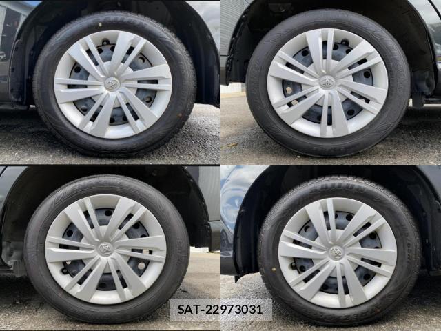 Toyota ROOMY 2023-08 8363252-8