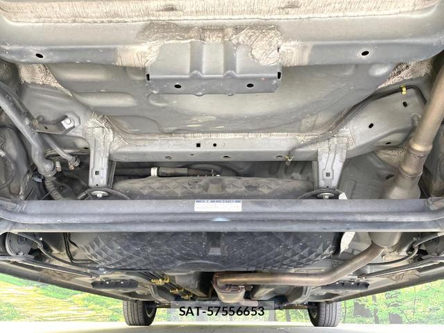 Toyota ROOMY 2018-07 8363403-18