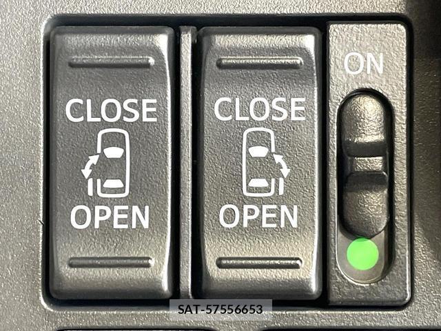 Toyota ROOMY 2018-07 8363403-2