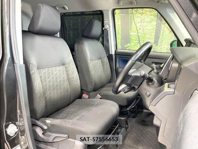 Toyota ROOMY 2018-07 8363403-7