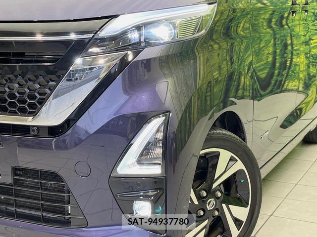 Nissan ROOX 2021-09 8360532-11