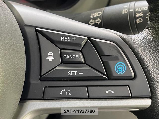 Nissan ROOX 2021-09 8360532-6