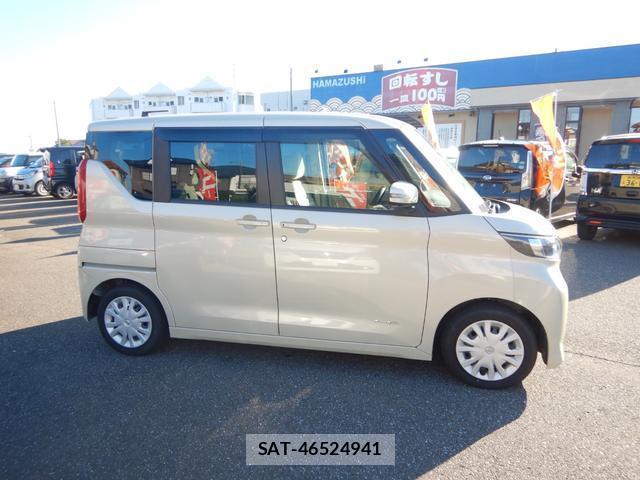 Nissan ROOX 2022-03 8360817-16