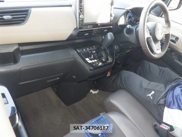 Nissan ROOX 2021-09 8361107-2