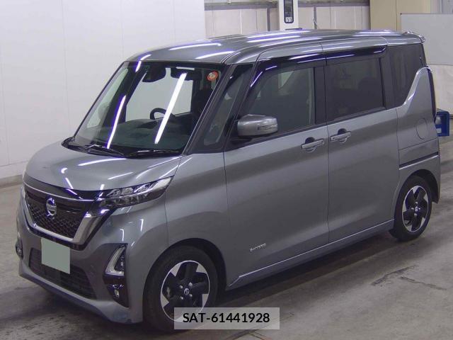 Nissan ROOX 2021-10 8361124-4