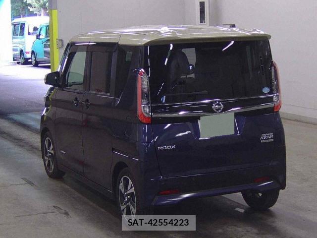 Nissan ROOX 2021-09 8361125-5