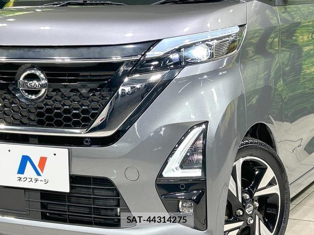Nissan ROOX 2021-08 8361903-11