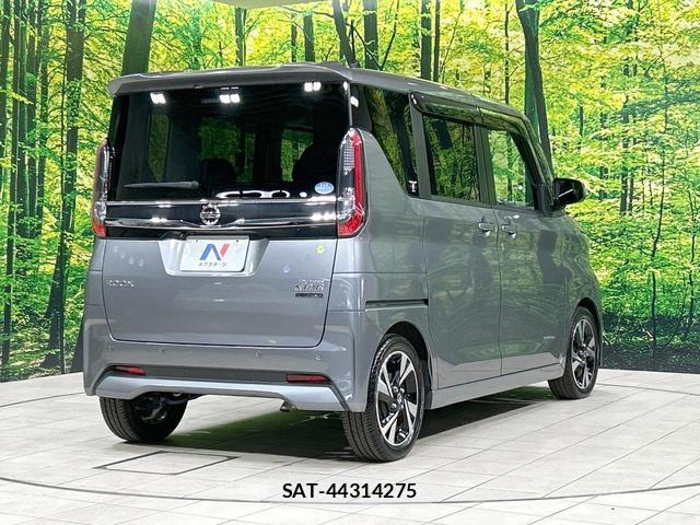 Nissan ROOX 2021-08 8361903-16