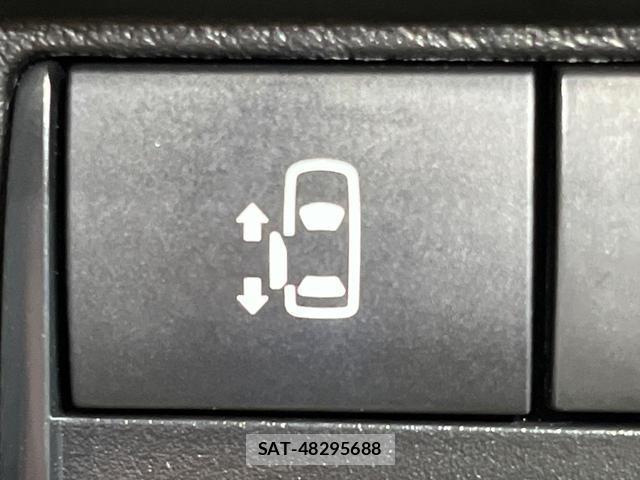 Nissan ROOX 2022-02 8361994-2