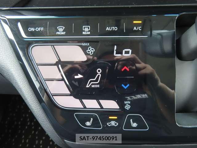 Nissan ROOX 2023-09 8362440-17