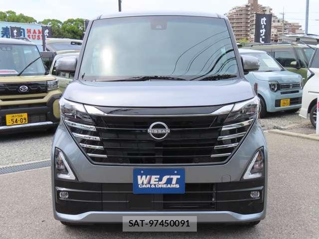 Nissan ROOX 2023-09 8362440-4