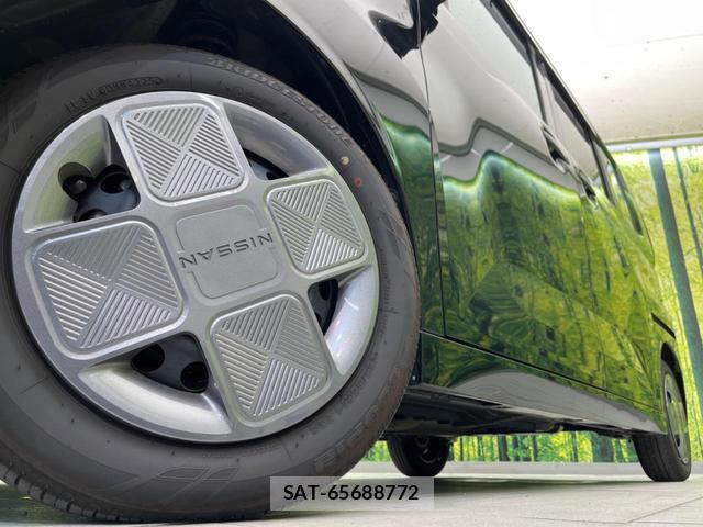 Nissan ROOX 2025-12 8362612-12
