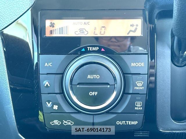 Nissan ROOX 2012-12 8362757-5