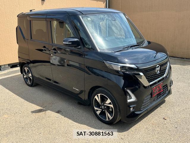 Nissan ROOX 2021-08 8362777-7