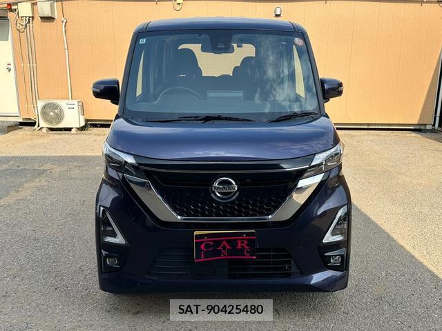 Nissan ROOX 2022-12 8362779-5