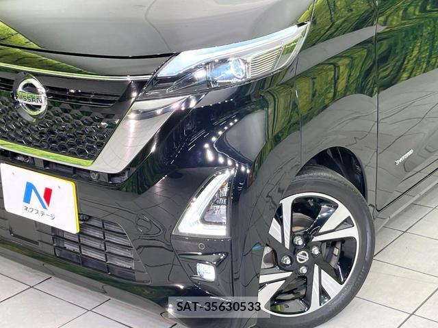 Nissan ROOX 2022-03 8363036-11