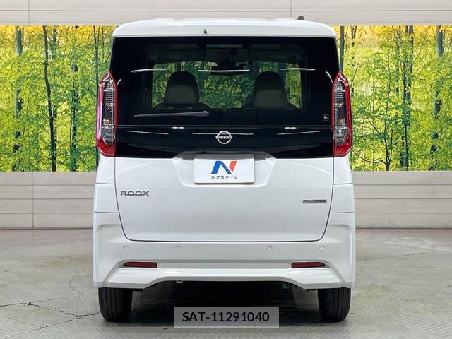 Nissan ROOX 2023-11 8363216-14