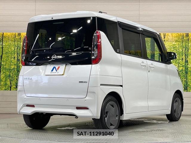 Nissan ROOX 2023-11 8363216-16