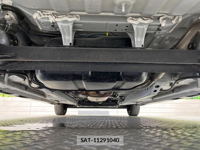 Nissan ROOX 2023-11 8363216-18
