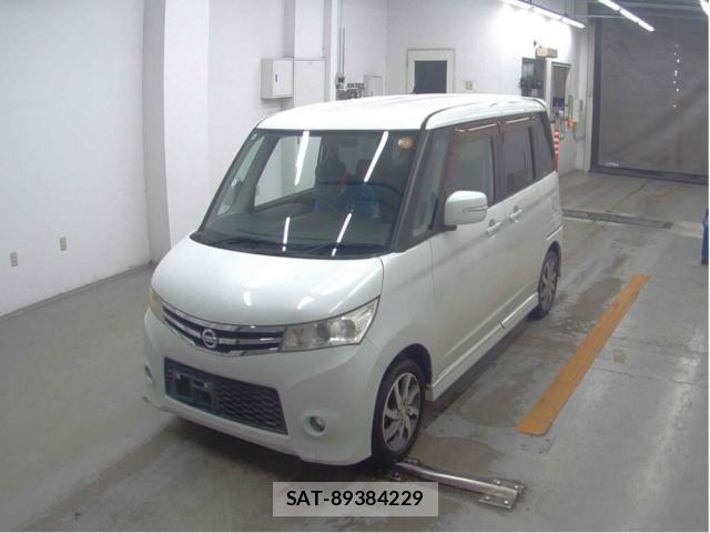 Nissan ROOX 2012-01 8363493-0