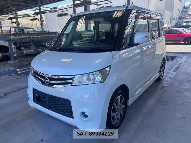 Nissan ROOX 2012-01 8363493-7