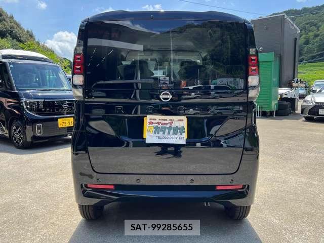Nissan ROOX 2026-06 8363768-1