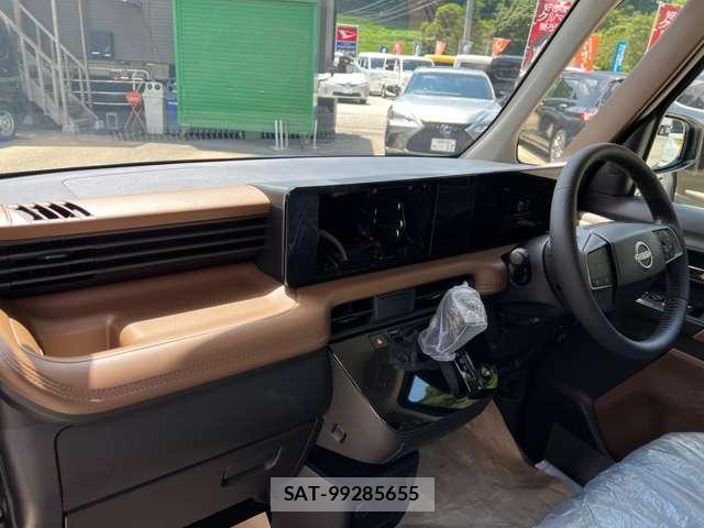 Nissan ROOX 2026-06 8363768-9