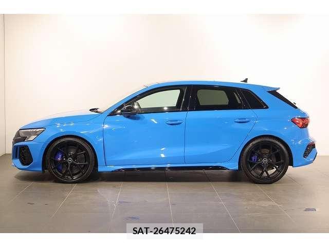 Audi RS3 SPORTBACK 2022-09 8363461-12