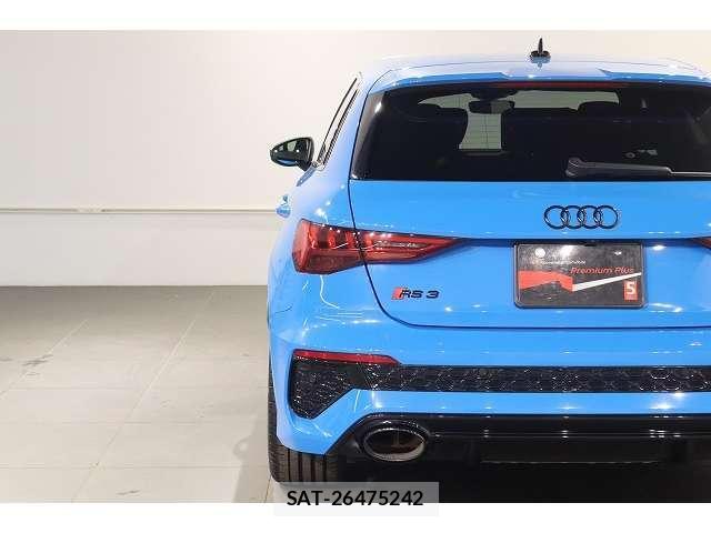 Audi RS3 SPORTBACK 2022-09 8363461-15