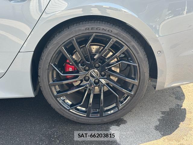 Audi RS5 2021-01 8363257-11