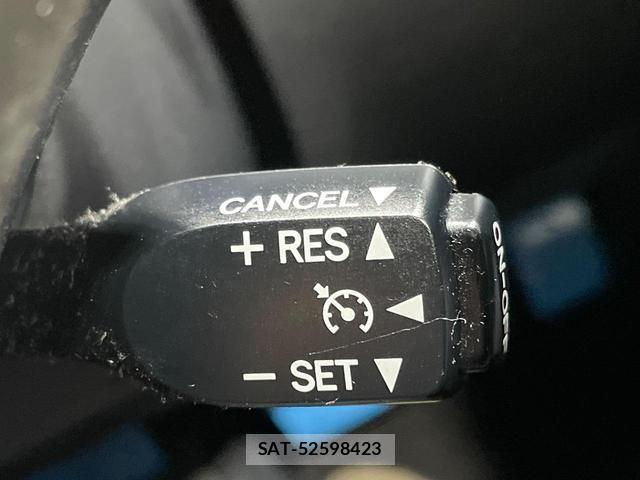 Lexus RX 2012-11 8360646-7