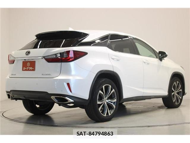 Lexus RX 2016-10 8360683-11