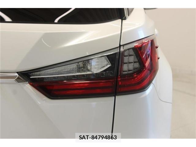 Lexus RX 2016-10 8360683-17
