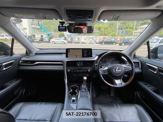 Lexus RX 2021-09 8361066-15