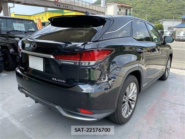 Lexus RX 2021-09 8361066-4