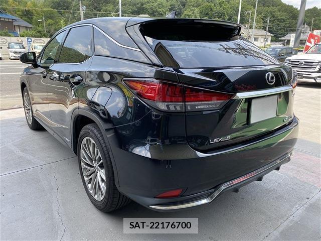 Lexus RX 2021-09 8361066-6