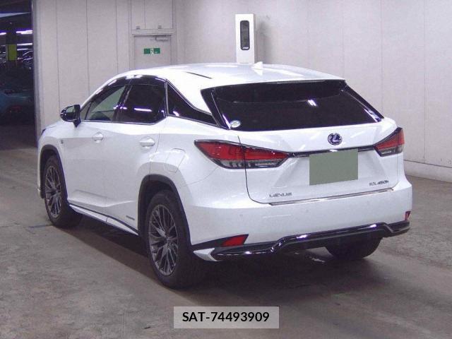 Lexus RX 2021-01 8361948-1