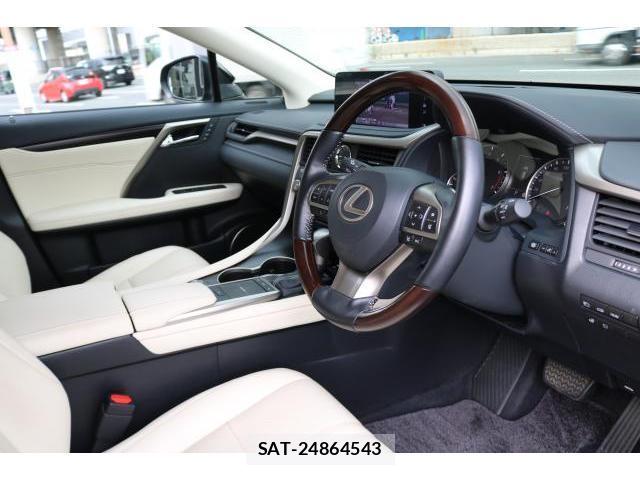 Lexus RX 2022-08 8362625-9